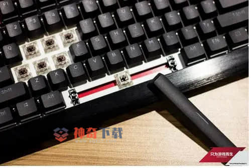 机械键盘哪个轴好(机械键盘哪个轴最好)